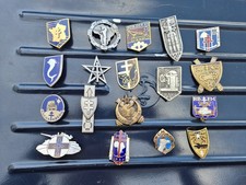 Lot 18 insignes militaires