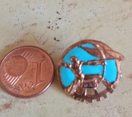 Insigne boutonnière base - insigne,
