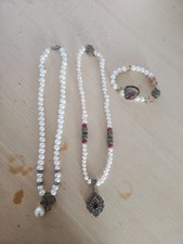 lot collier et bracelet