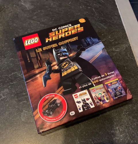 Dvd lego comics - dc, super