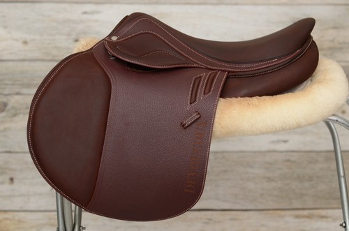 Stunning 2024 devoucoux - stunning,