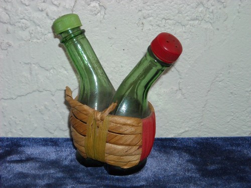 Pair green glass shakers in - green,