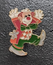 Pin’s Humour Clown Cirque Veste Rouge (962)