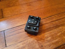 Interrupteur réglage rétroviseurs MERCEDES classe S  W 220 OEM 2208211551