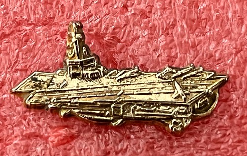 T39 pins militaire porte - pins, avion