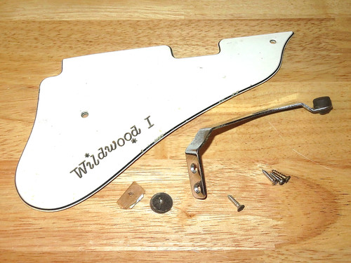 Fender 1968 white ply - fender,