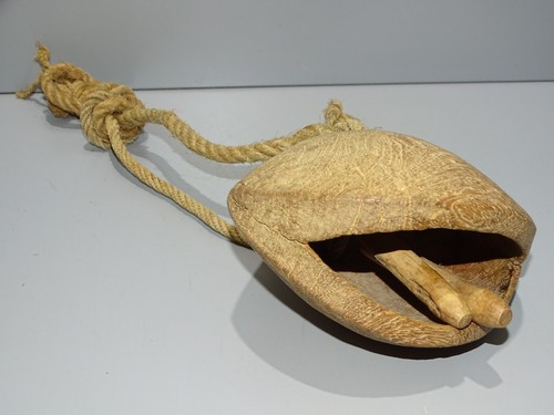 Jolie ancienne cloche - jolie,