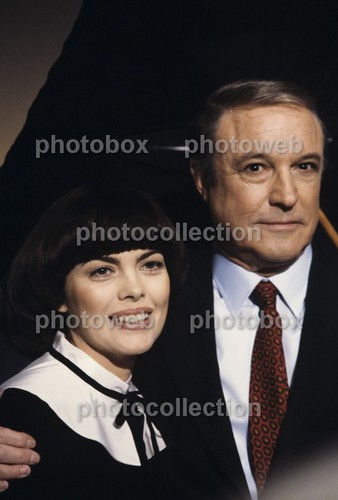Mireille mathieu exclusive - mathieu,