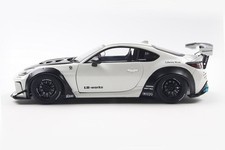 Toyota GR 86 LBWK Blanc Perle 1:18 Modèle Réduit En Diecast Voiture Liberty Walk
