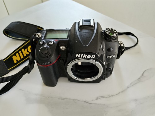 Nikon 7000 appareil photos - d,