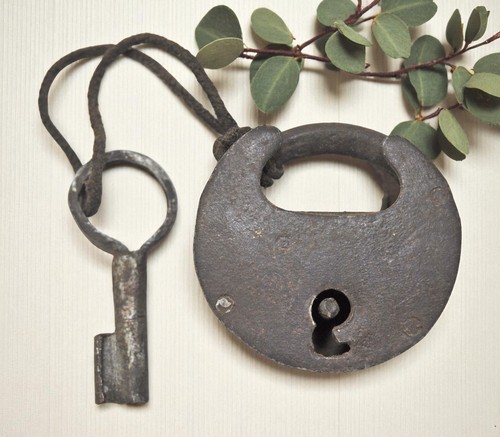 Verrou rond fer antique - rond,