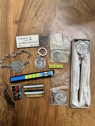 Lot souvenirs militaires - lot,