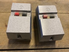 2 x appareillage électrique