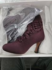 bottines celine en tricot chaussette gant couleur bordeaux neuve avec la boite