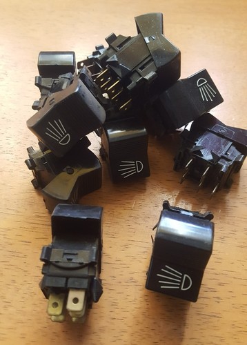 Fiat headlights switch many
