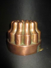 ancien moule à gâteau en