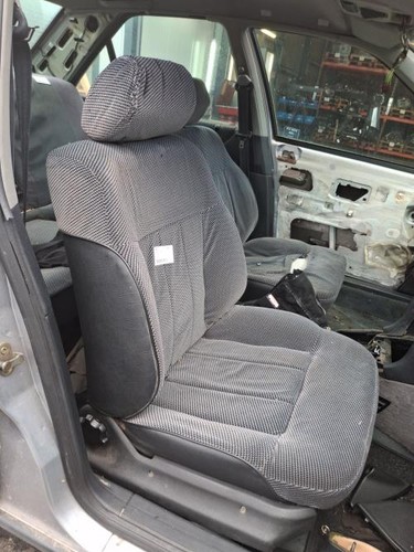 Siege avant droit peugeot 405 - siege,