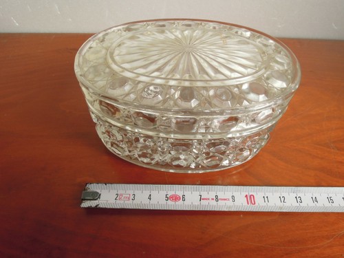 Bonbonnière cristal baccarat - ,
