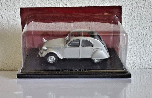 Voiture ixo altaya - voiture,