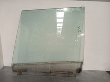 vitre avant gauche MITSUBISHI