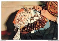 ATAP7-0490-METIERS - Tradition de la dentelle - Le carreau