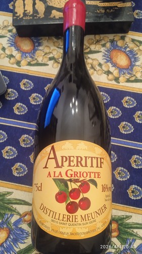 Bouteille apéritif la - bouteille,