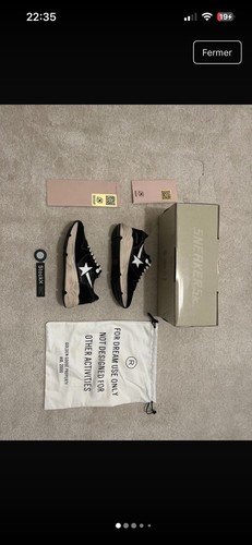 Golden goose running - golden,