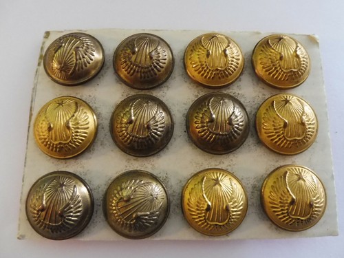 Ancien bouton militaire - ancien,