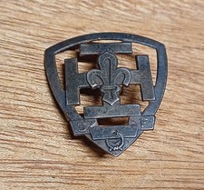 Ancien insigne de béret de scout de France