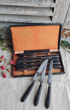 12 ANCIENS COUTEAUX EBENE