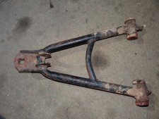 triangle inférieur gauche SSV pgo 150 bugxter