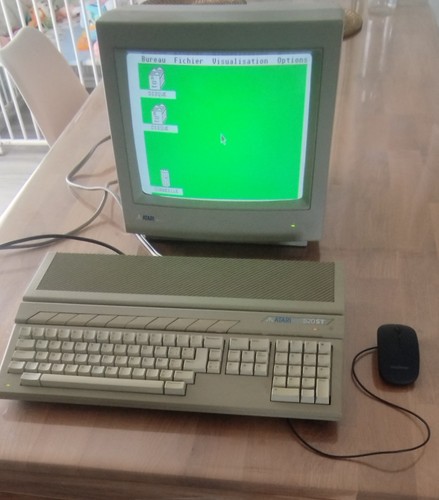 Atari 520 stf écran couleur - +,