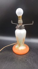 Pied de lampe en pâtes de