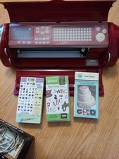 cricut cake rouge , modèle d'origine + accessoires + cartouches