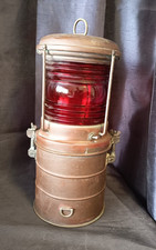 fanal ou lanterne de bateau