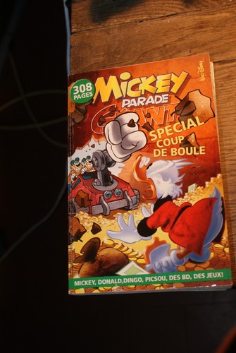 Mickey parade geant 294 - mickey,