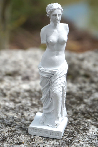Re0011 figurine statuette - re0011,