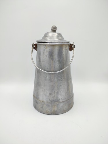 Ancienne laitière pot à - pot,
