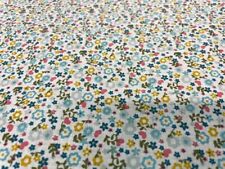 Tissu Coton blanc imprimé liberty