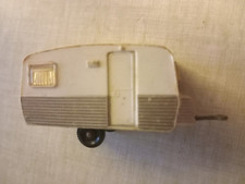 ancienne caravane majorette n