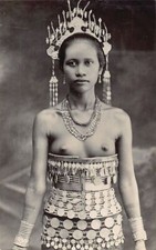 ETHNIC NUDE - Malaysia - Dayak woman - REAL PHOTO - Publ. unknown