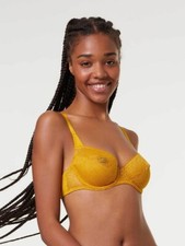 DARJEELING SOUTIEN GORGE CORBEILLE TAILLE 95F MODELE GLORIA COLORIS JAUNE