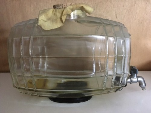 Ancien distributeur eau de - d’eau,
