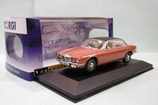 Corgi Vanguards - DAIMLER DOUBLE SIX Series 2 Vanden Plas Jaguar VA13903 1/43