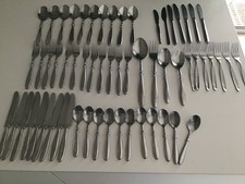 LOT DE 60 COUVERTS INOX