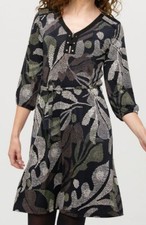 robe motifs feuillage noir