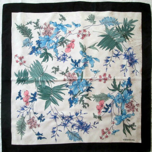 Valentino foulard soie - -valentino, tbeg