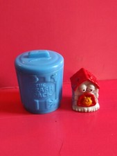 figurine Poubelle bleues The