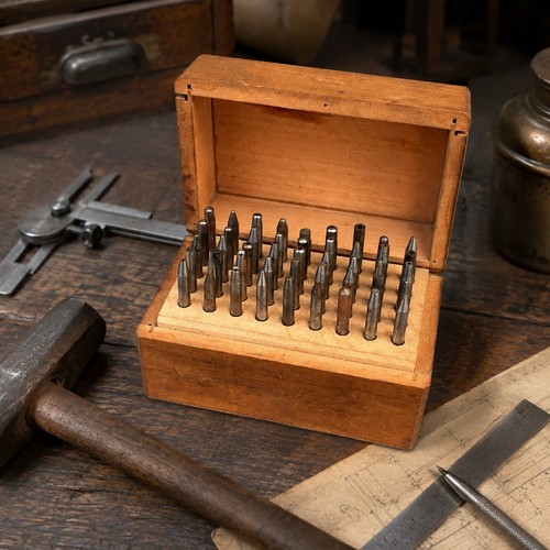 Ancien coffret rivoirs - ancien, 45