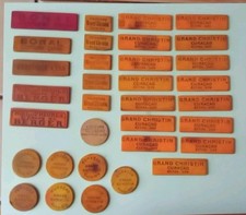 Lot de 33 Pions pour Jeux de Cartes ( CURAÇAO, BERGER...) + dé 